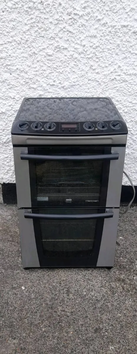 Zanussi electric cooker for sale - Image 1
