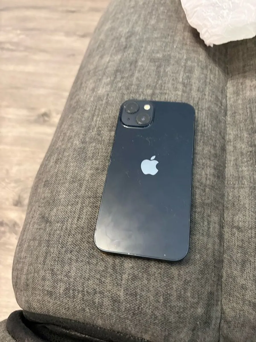 I Phone - Image 1