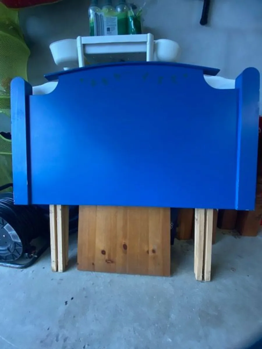 Single bed headboard - Image 1