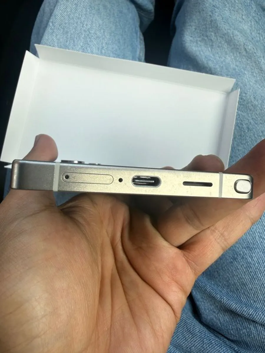 Samsung Galaxy S25 Ultra 512GB for sale - Image 4