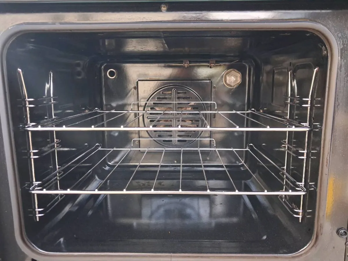 Free standing Double oven - Image 4