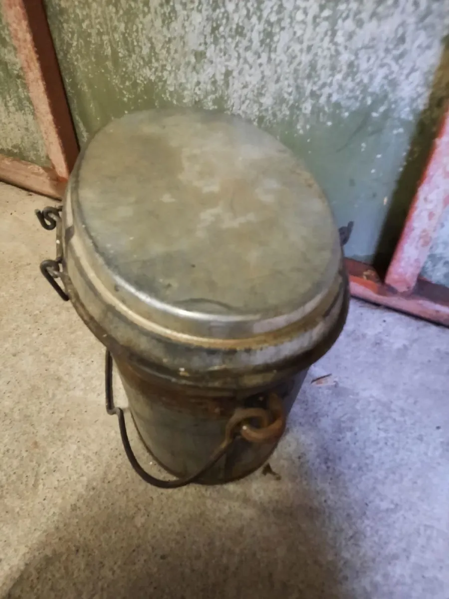 Vintage galvanized bucket - Image 2