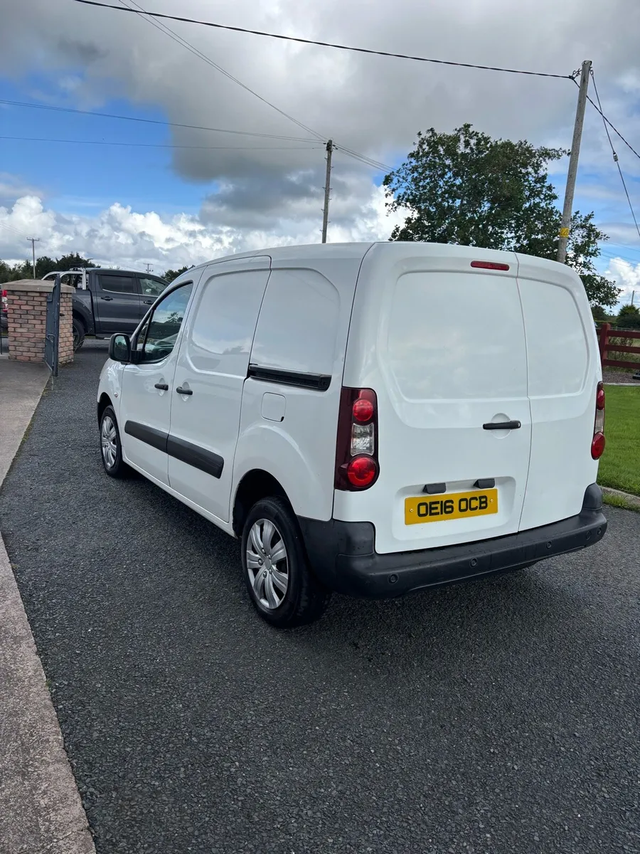 2016 Peugeot partner 200vrt (berlingo) - Image 3