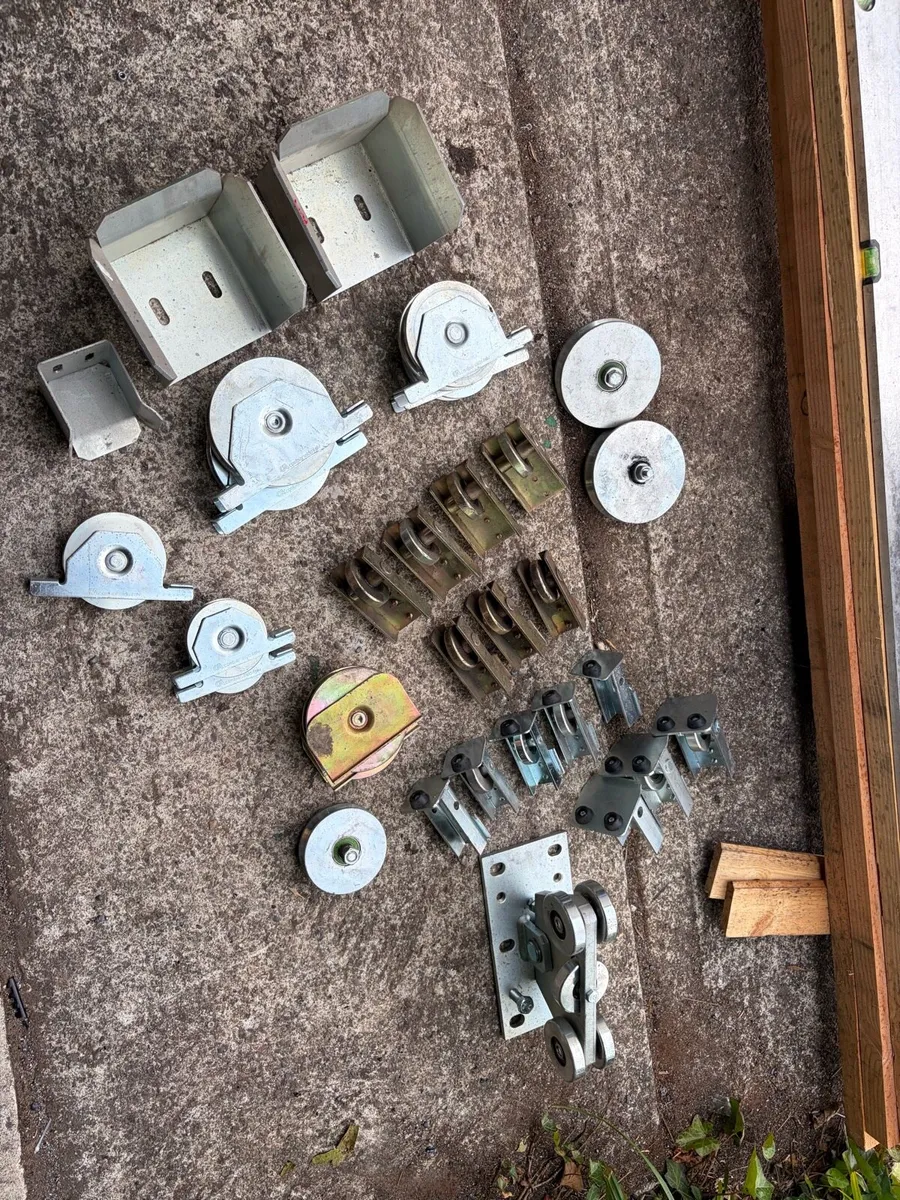 SLIDING GATE HARDWARE - Image 3