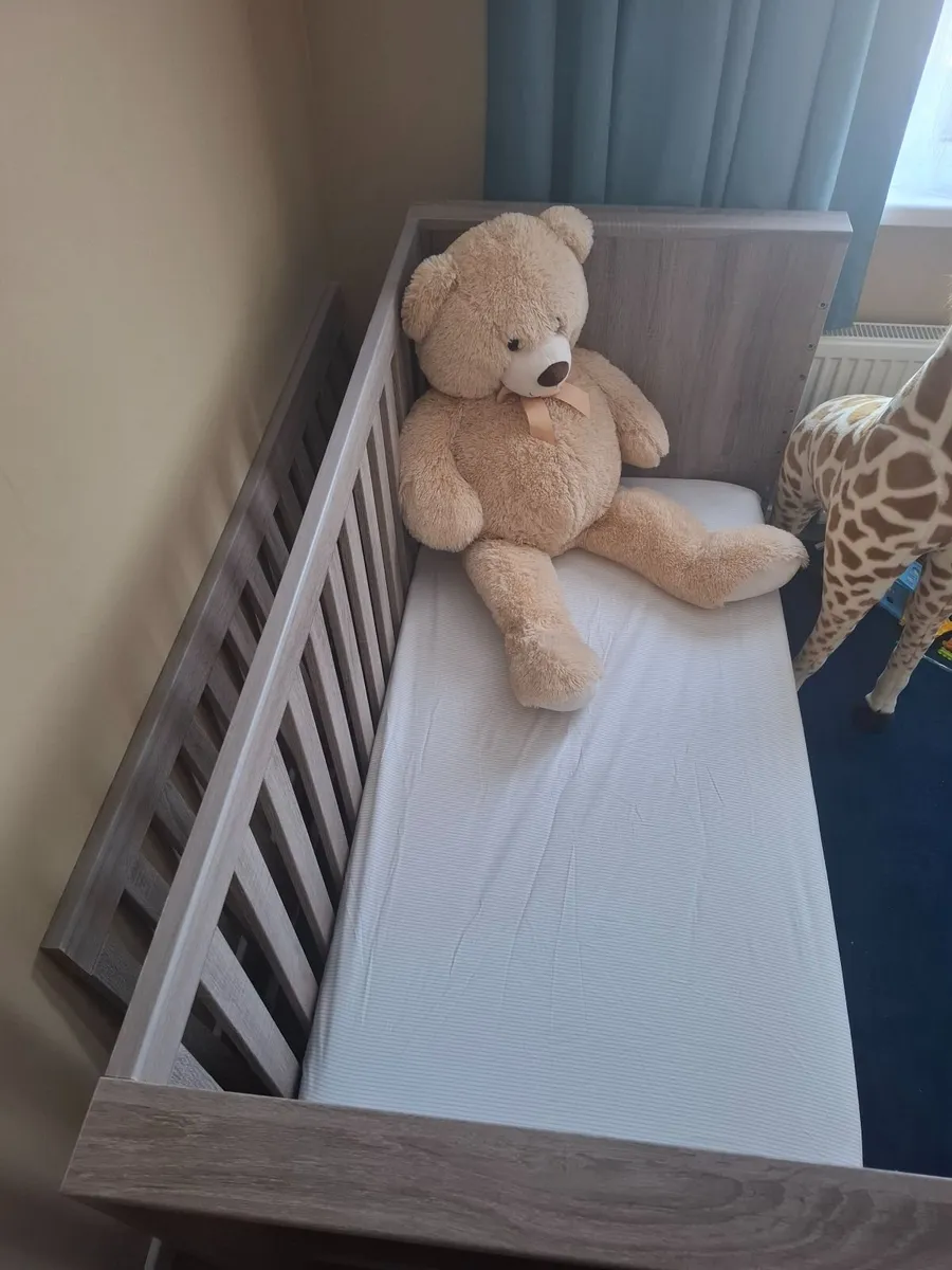 Mamas & Papas Franklin Cot Bed - Grey - Excellent - Image 3