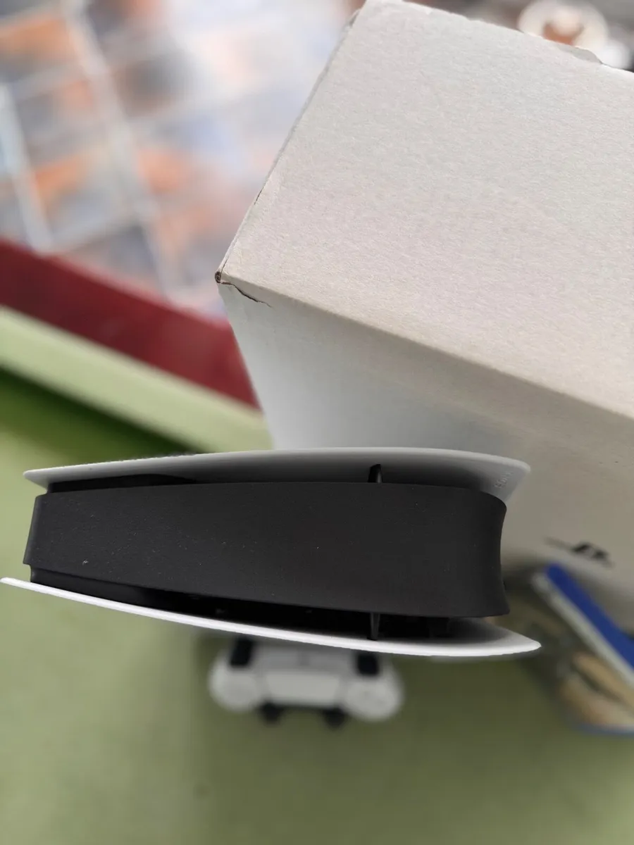 PlayStation 5 - Image 2