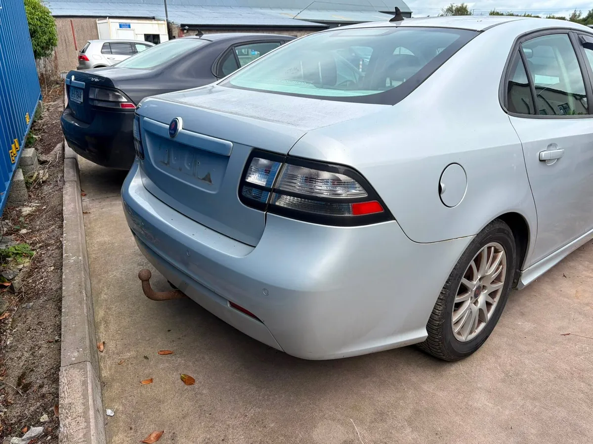 2008 Saab 93 - Image 4
