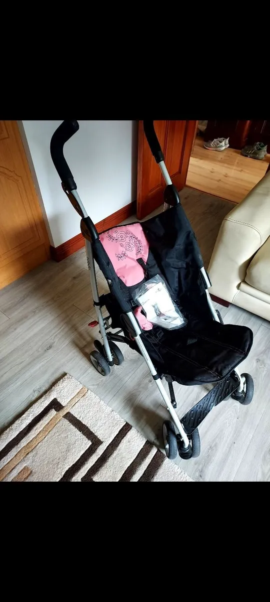 Stroller - Image 1