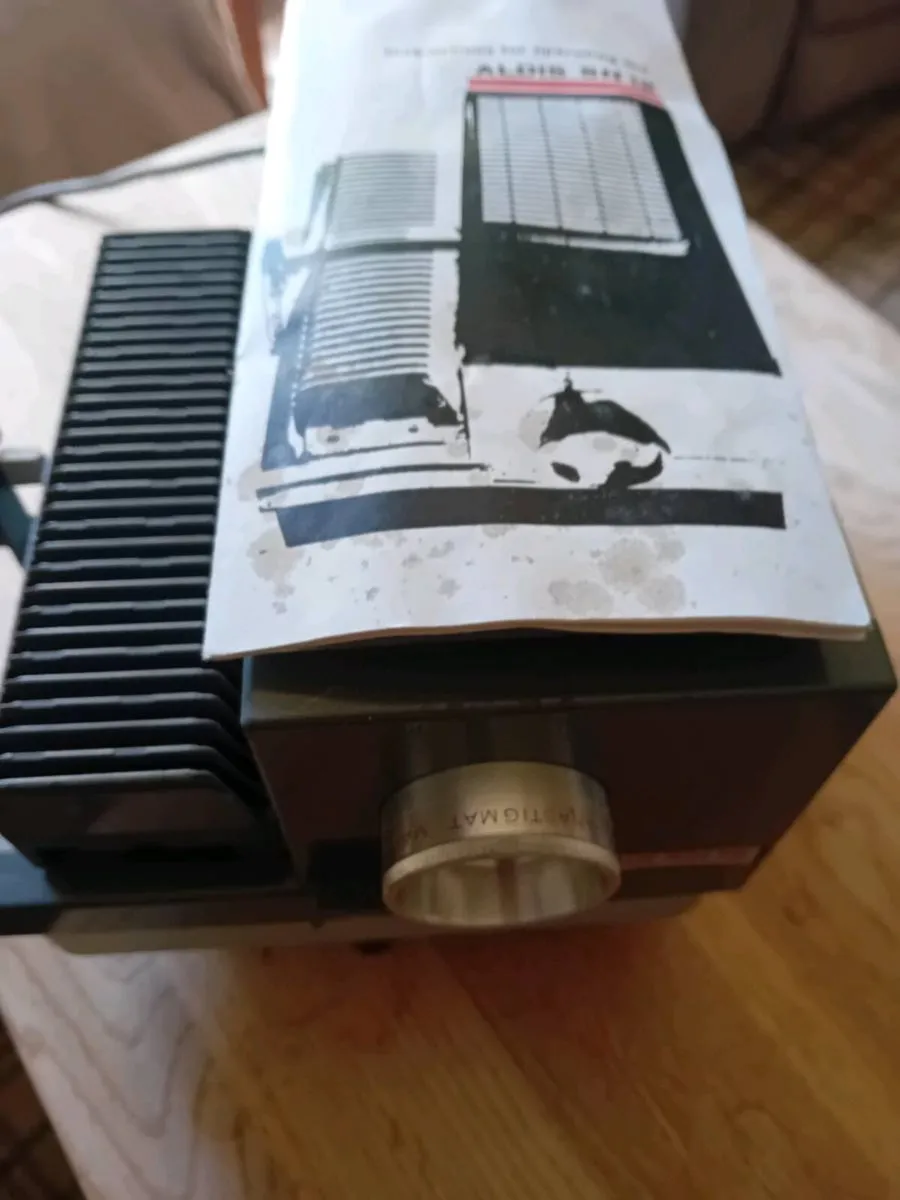Aldis SN 12 projector& Skreen. - Image 2