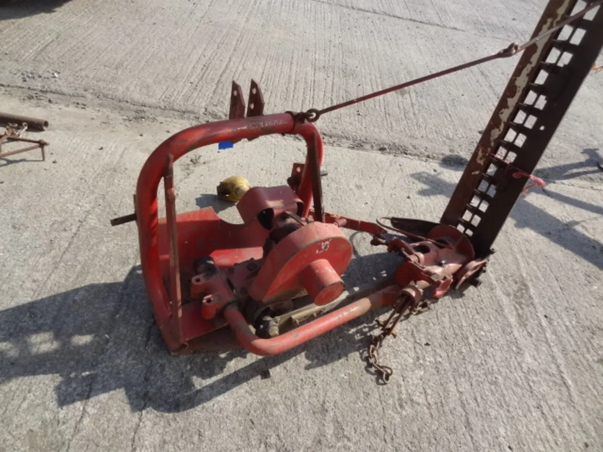 IH International Finger Bar Reaper Mower - Image 3