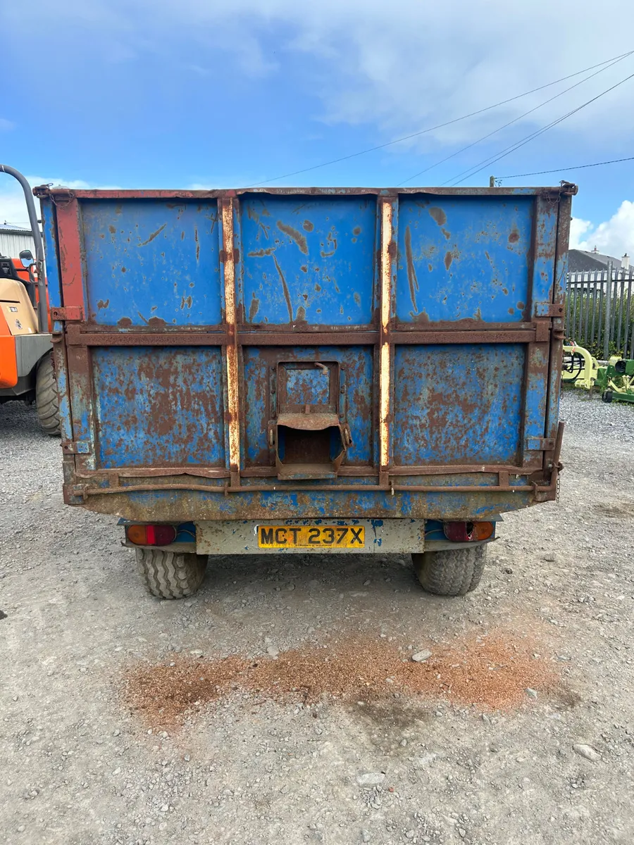 13x7 Tipping Trailer - Image 4
