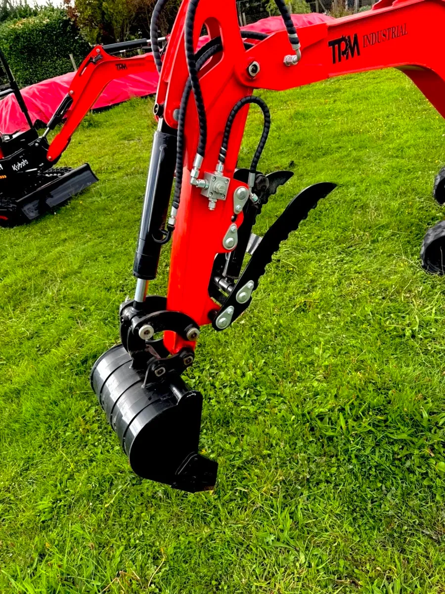 ***Kubota Engine** NEW TPM-20KH MINI DIGGERS - Image 4