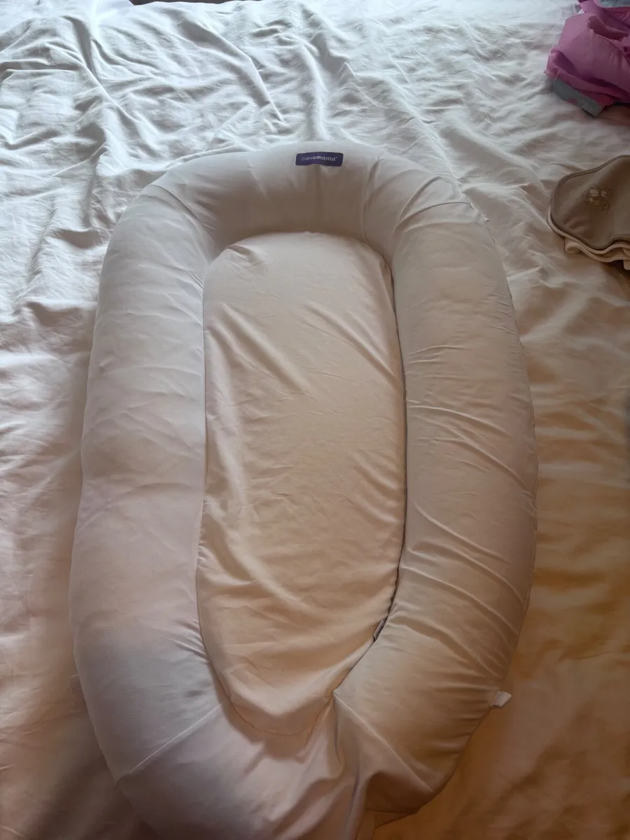 Clevamama ClevaFoam Baby Pod – excellent condition - Image 1