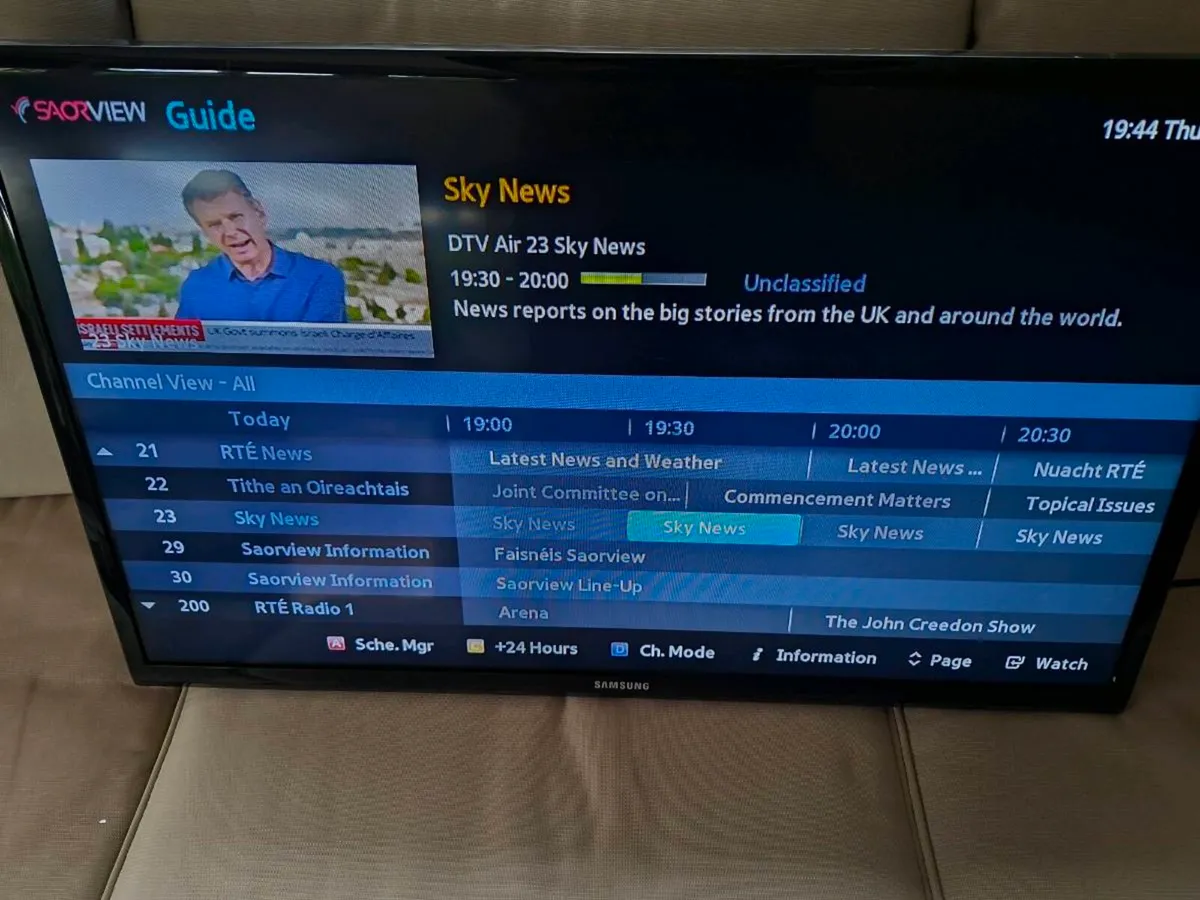 Samsung LED Saorview digital TV 32" - Image 4