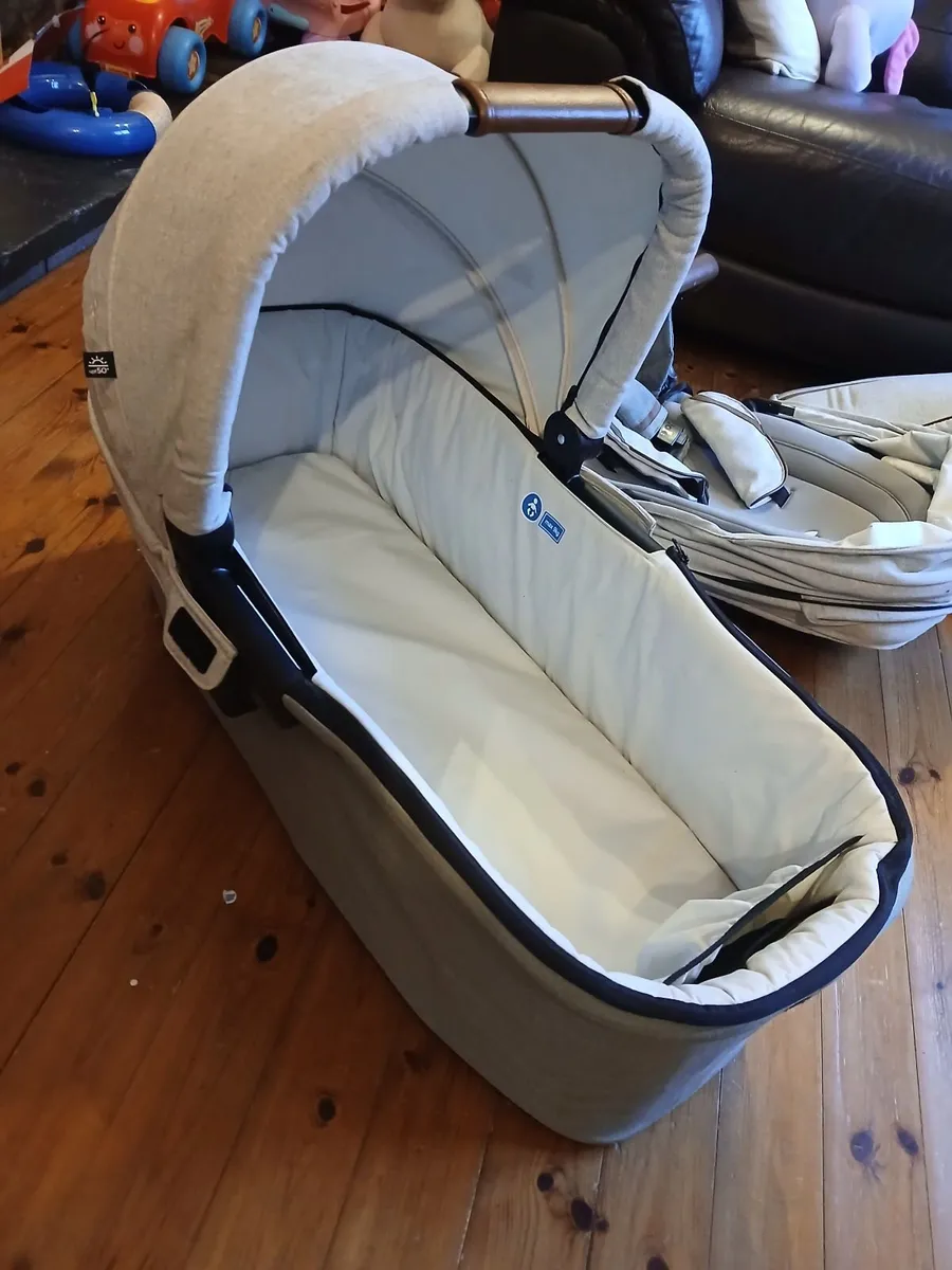 Joie buggy - Image 2
