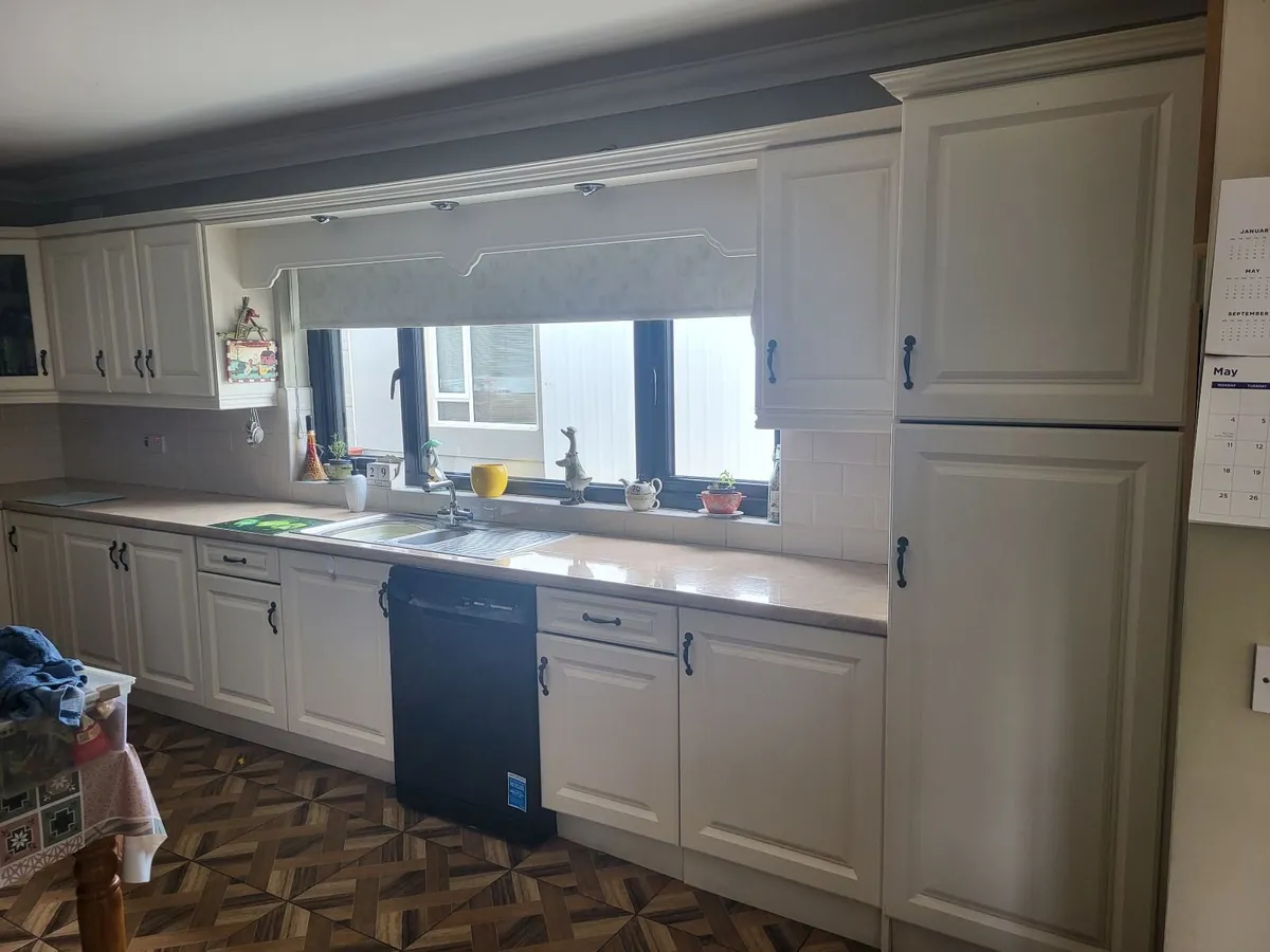 Kitchen Units - Image 4