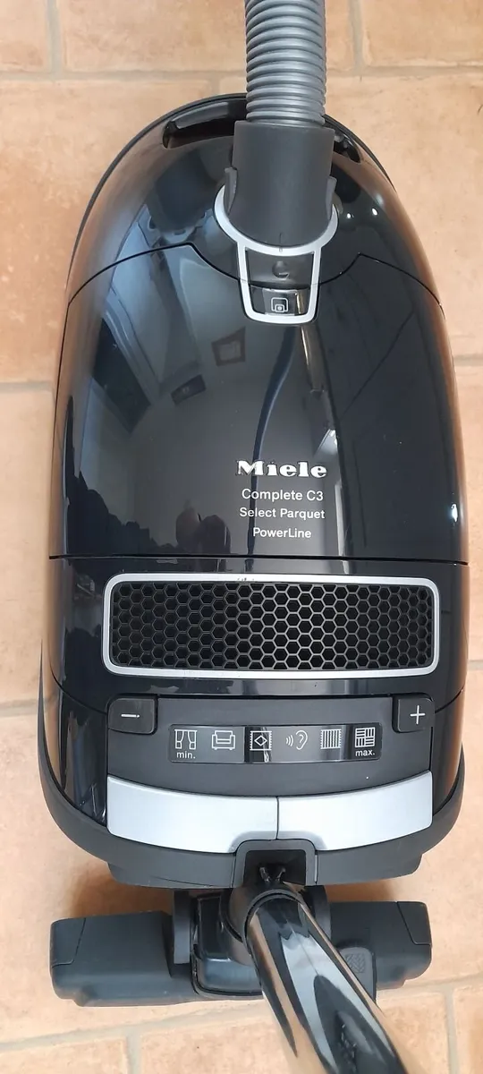 Miele vacuum/Hoover cleaner - Image 2