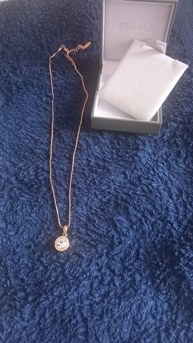 Jewellery - Image 2