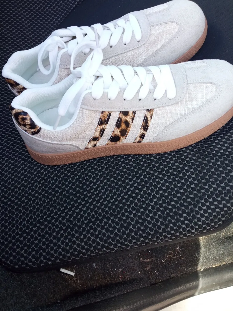 Runners - Image 2