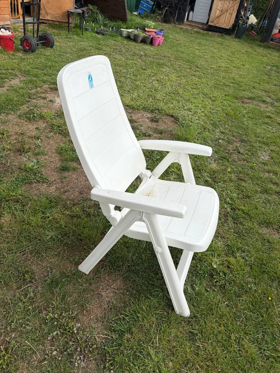 foldable outdoor chair - Image 1