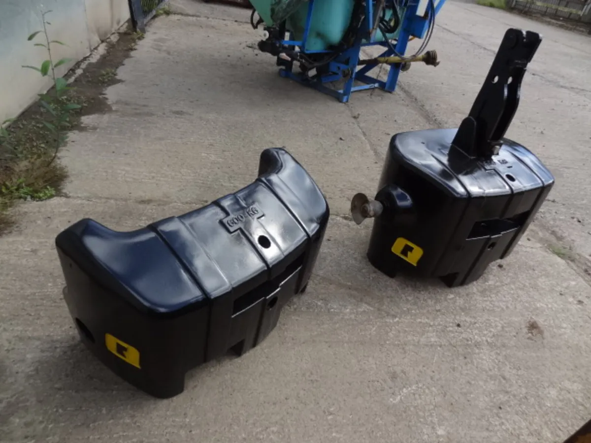 Quicke Front Tractor Weight 1500KG - Image 3