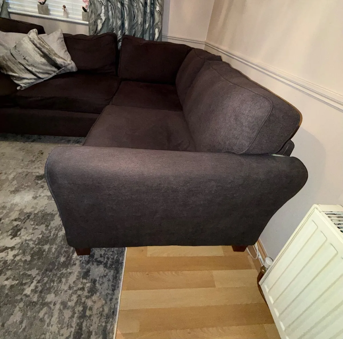 L Shape Couch (Right hand L) - Image 1