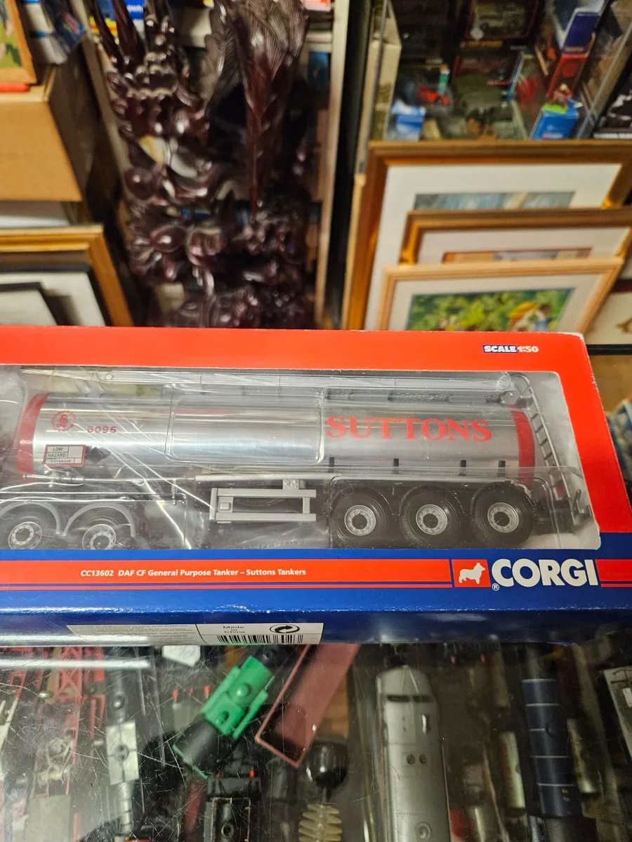 Corgi DAF Tractor Unit and Tanker Trailer 1.50 - Image 4