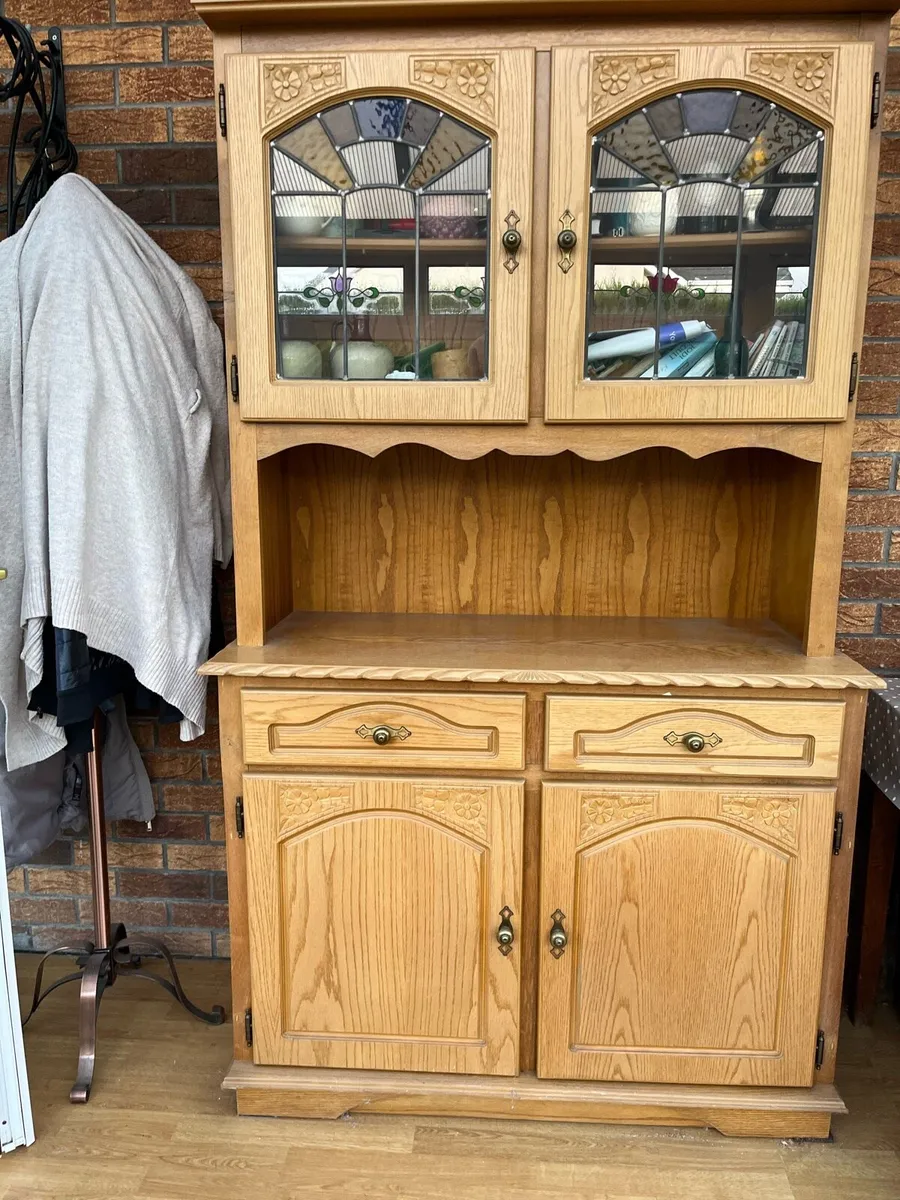 Oak display cabinet - Image 3