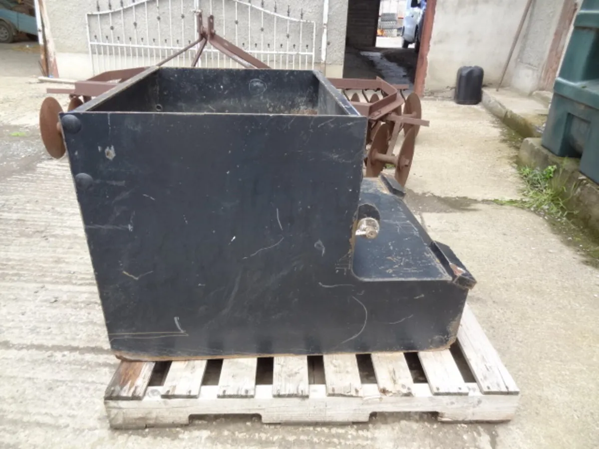 Quicke Counter Weight - Image 3