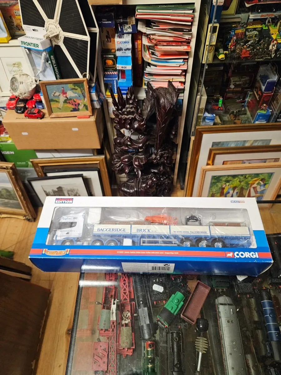 Corgi Scania Tractor Unit and Trailer 1.50 - Image 3