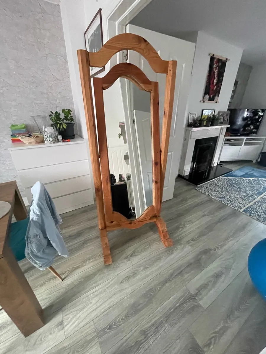 Mirror - Image 2