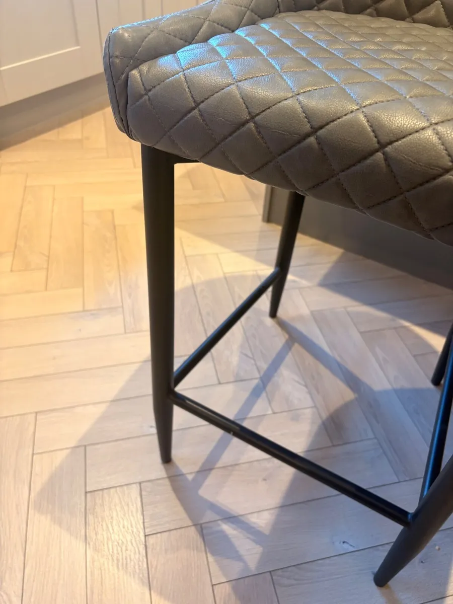 X2 Kitchen Bar Stools - Image 2