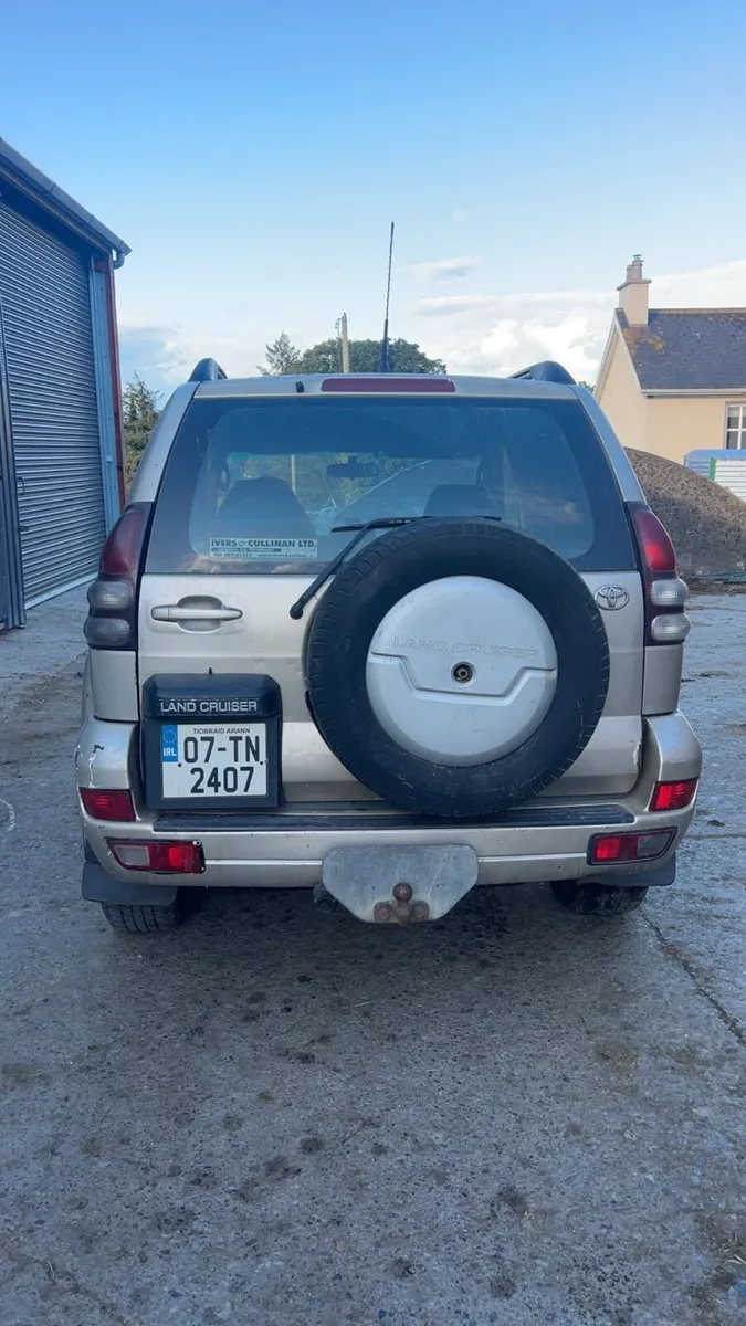 Toyota Land Cruiser - Image 2