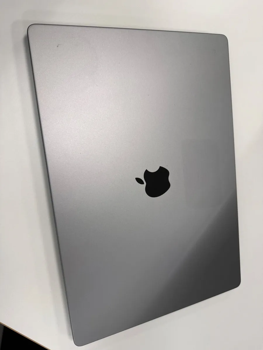 MacBook Pro 16” 2021 M1 Pro 16gb ram 1tb storage - Image 3