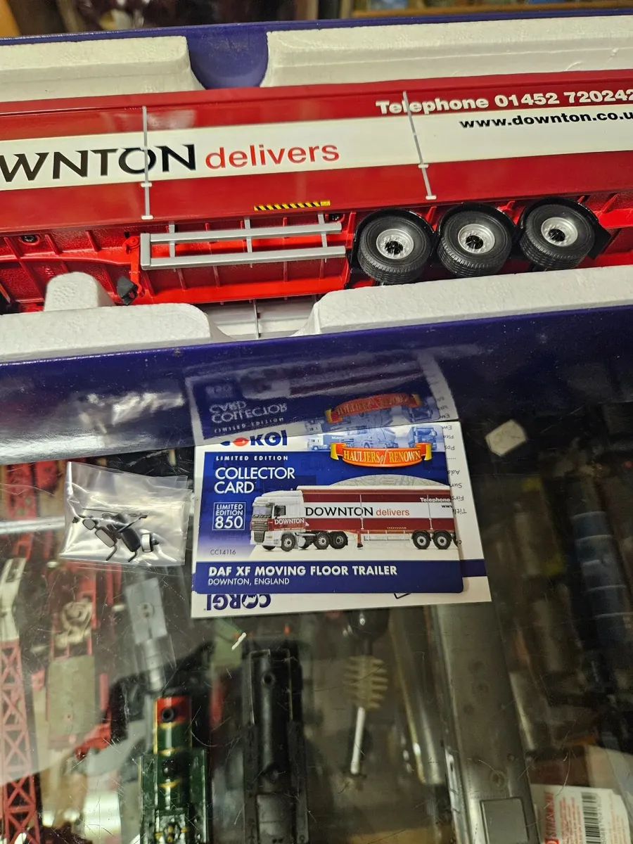 Corgi DAF Tractor Unit and Trailer 1.50 - Image 4