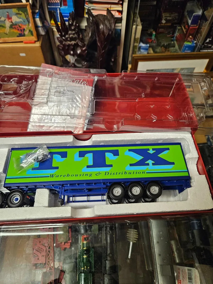 Corgi Renault Tractor Unit and Trailer 1.50 - Image 4