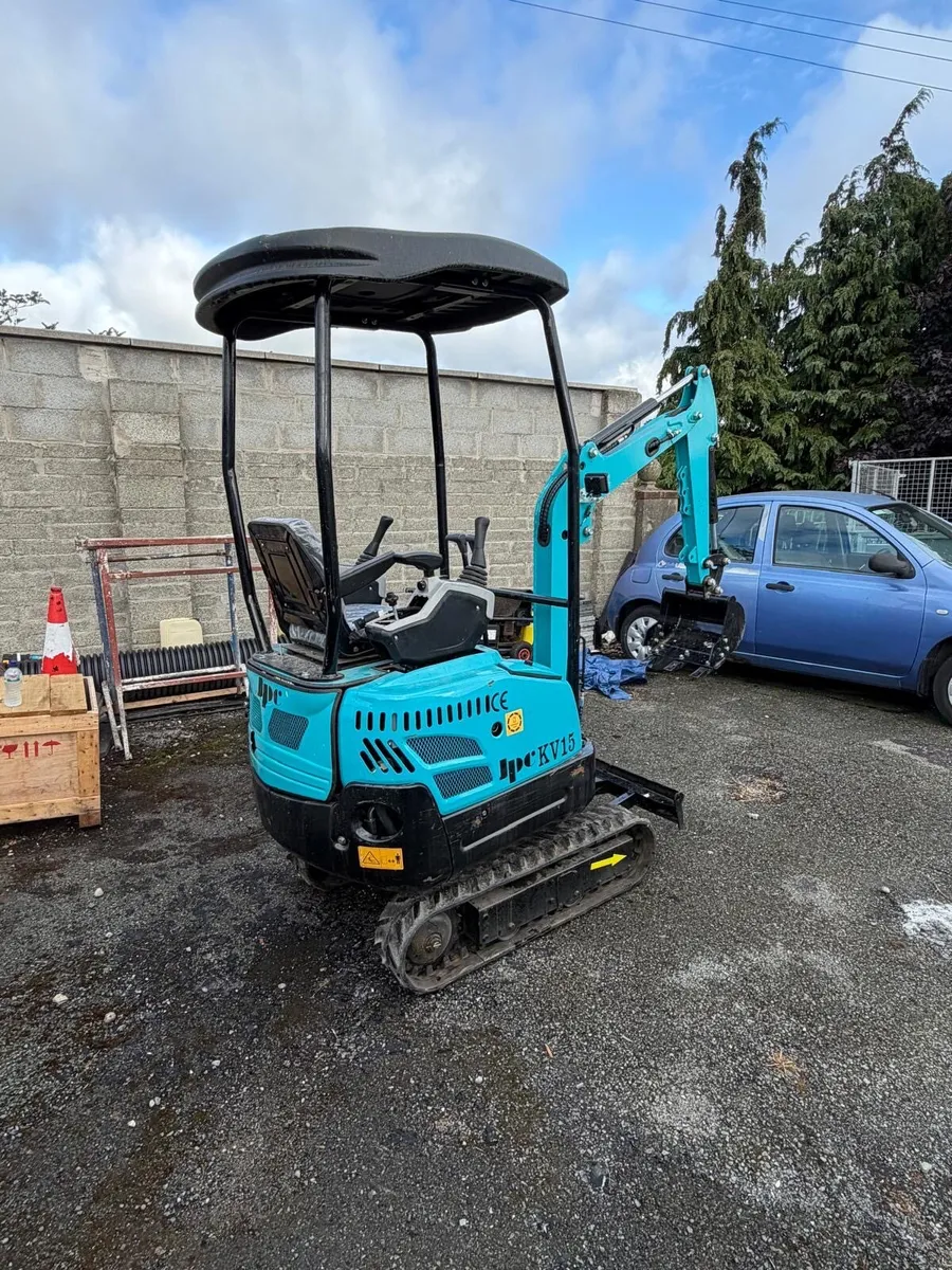 Mini digger jpc kv 1.5 ton - Image 1