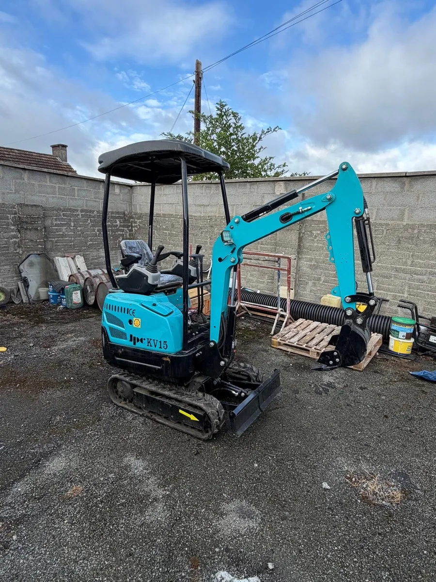 Mini digger jpc kv 1.5 ton - Image 2