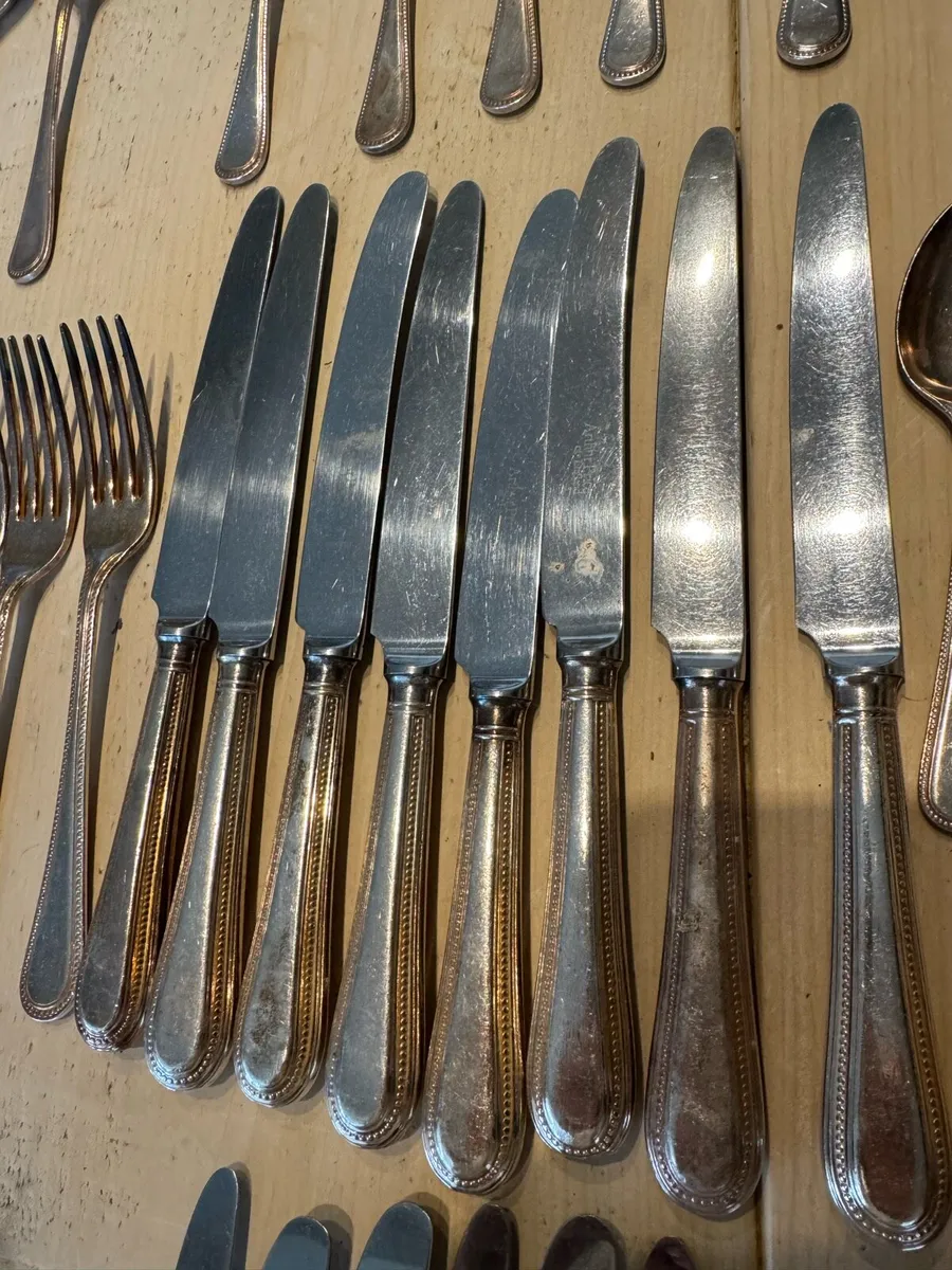 Vintage 6 person A1 silver plated cutlery set .. - Image 3