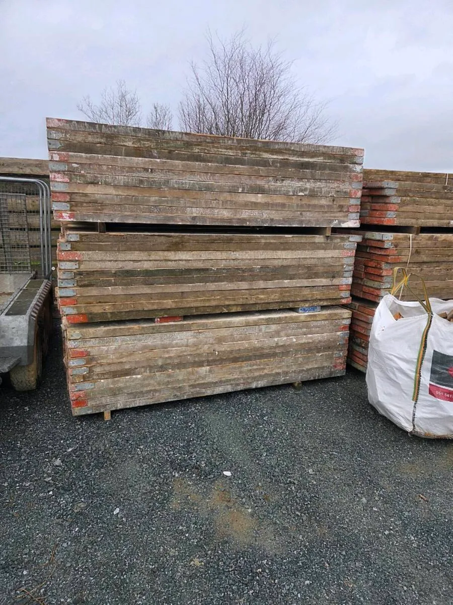 Scaffolding boards - Image 1