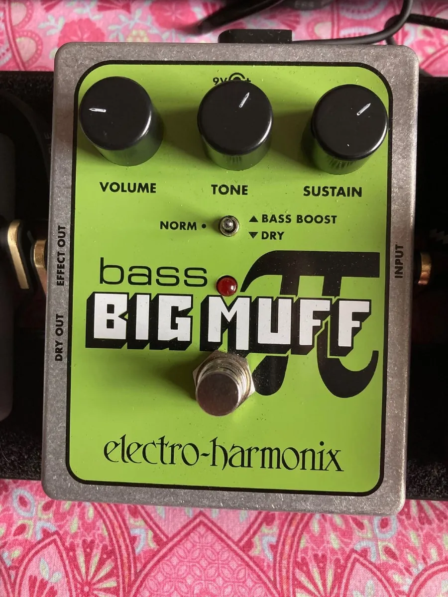 Big Muff Bass Distortion