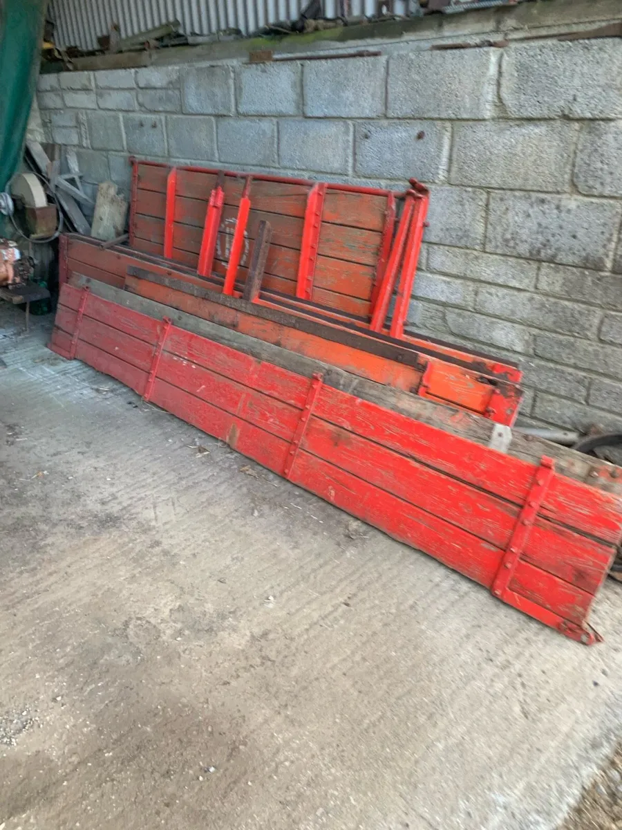 Lee Trailer Sides - Image 1
