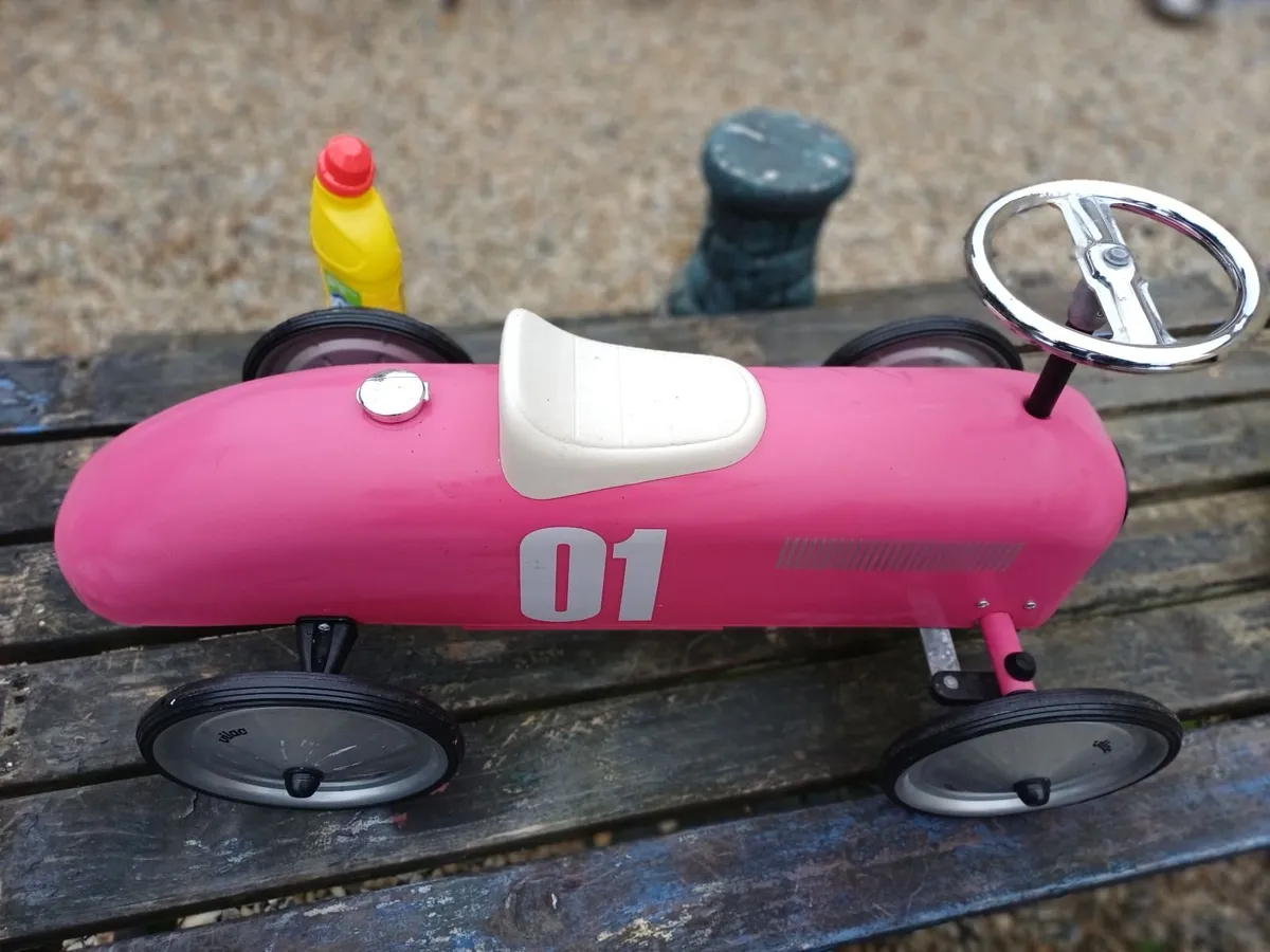 Vintage Vilac Childs Car - Image 4