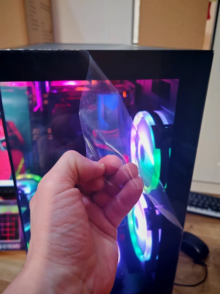 GAMING PC COMPUTER MONITOR - Image 3