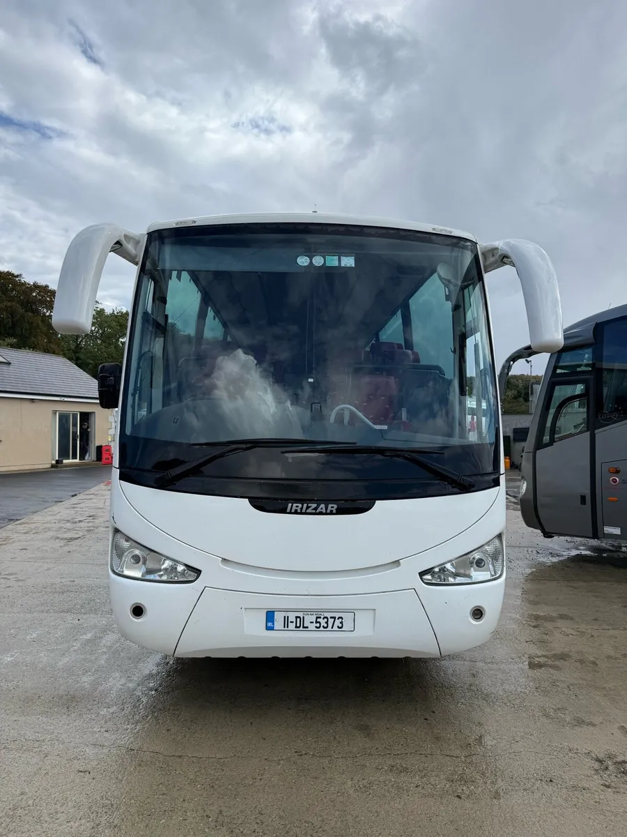 2011 Scania Century - Image 2