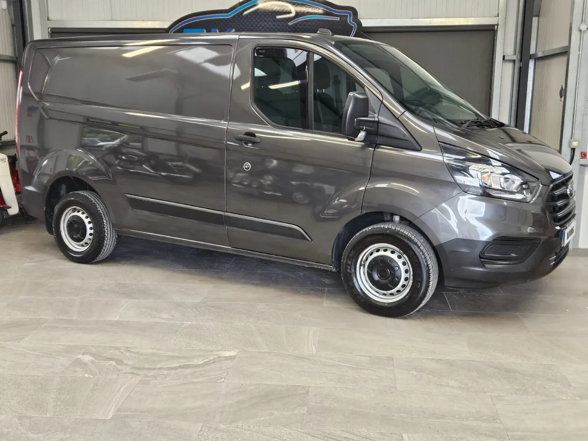 211 FORD TRANSIT CUSTOM 280 BASE - Image 1