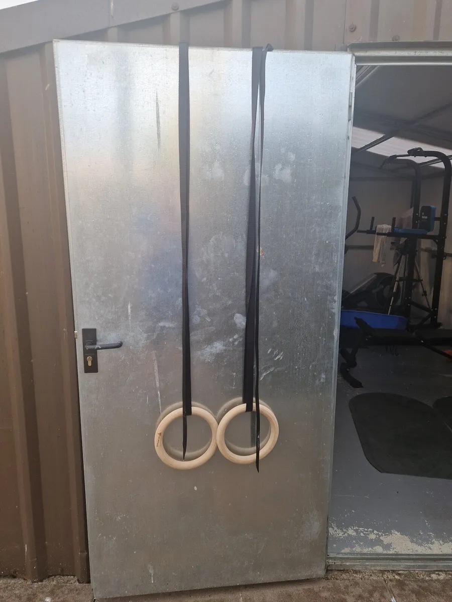 Sports equipment - Image 1