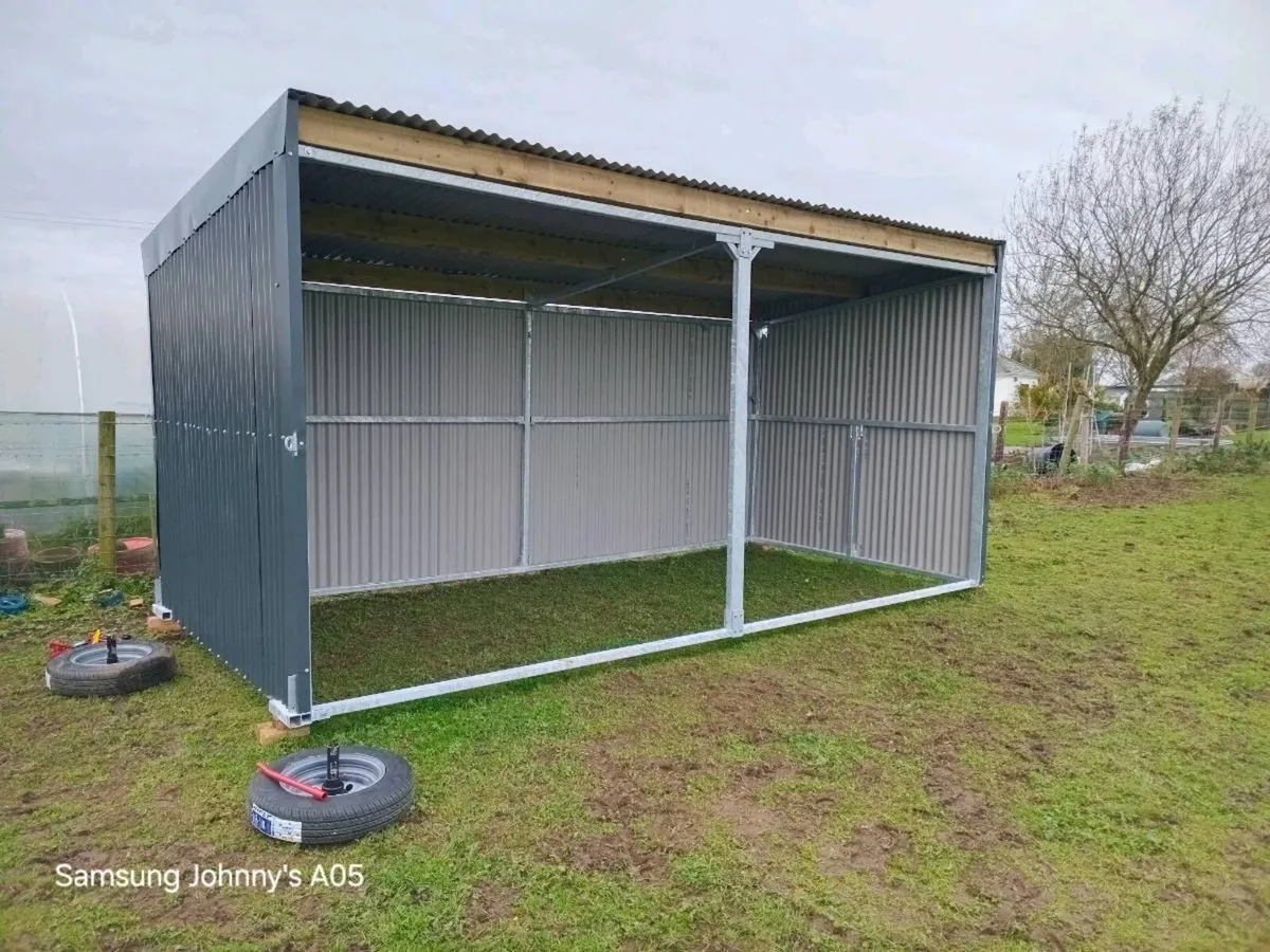 Mobile cattle shed - Image 1