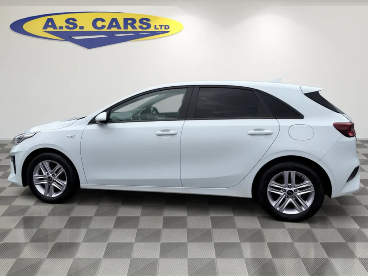 Kia Ceed 1.6 COMMERCIAL ** PRICE EXCLUDES V.A.T ** - Image 3