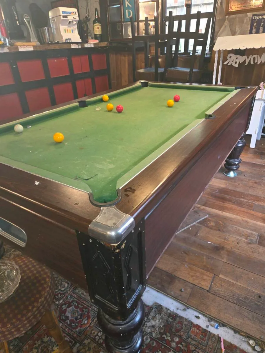 Pool table - Image 3